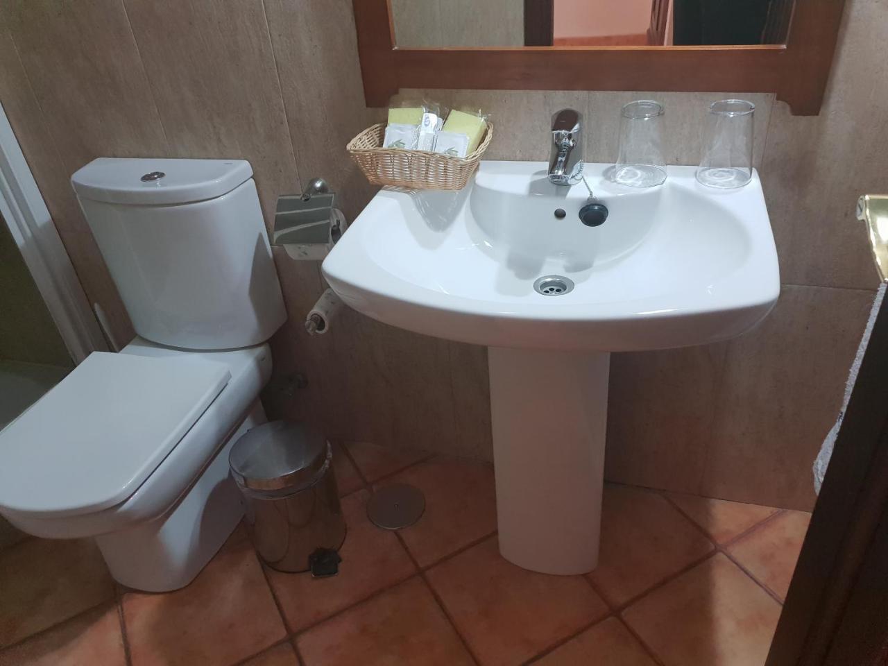 Porcuna Hospederia Ana Pilar酒店 外观 照片